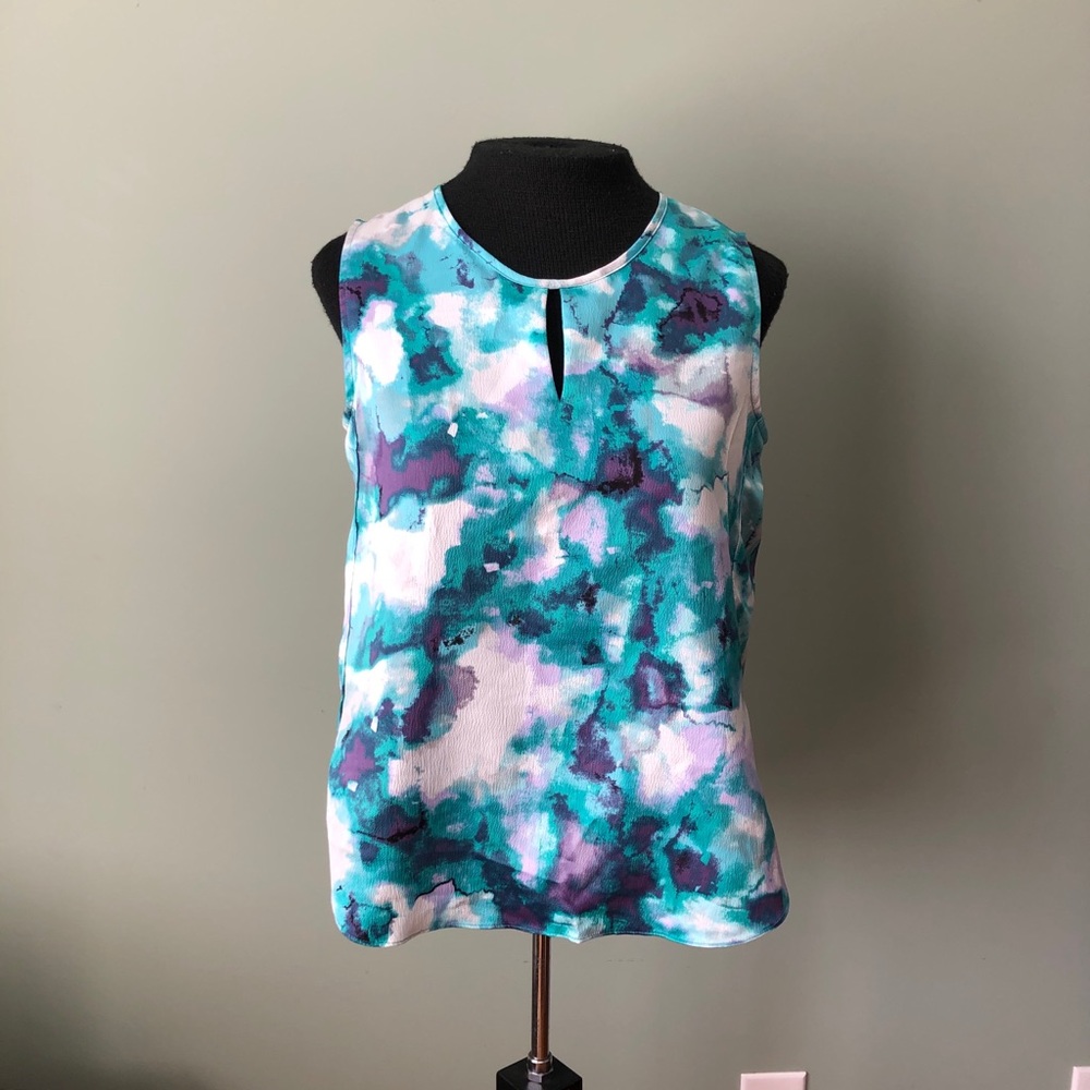 Nine West top